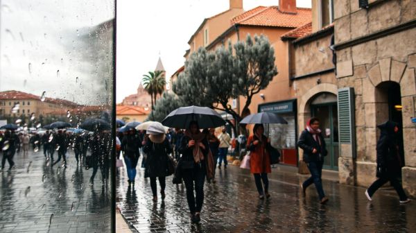 Les meilleures astuces pour louer un box à Marseille